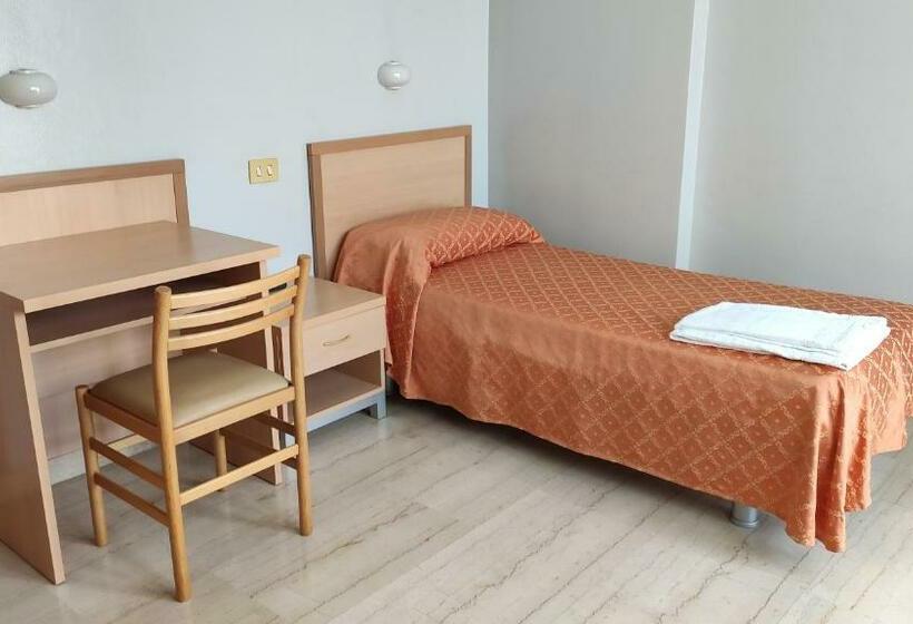 هتل San Juan De Ribera, Casa Per Ferie