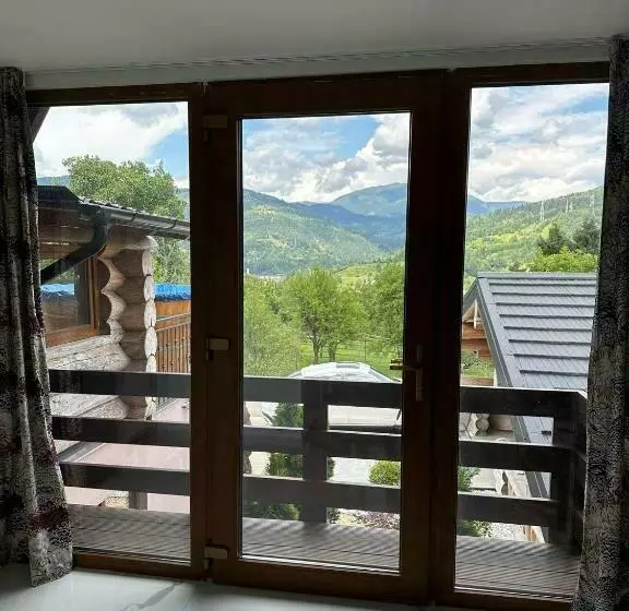 ペンション Vila Deluț