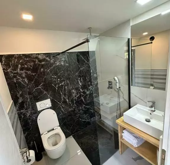 ペンション Vila Deluț