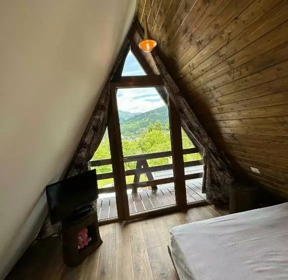 ペンション Vila Deluț