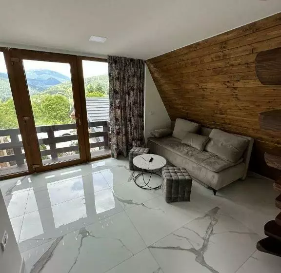 ペンション Vila Deluț