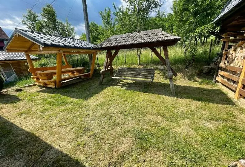 ペンション Vila Deluț