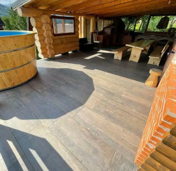 ペンション Vila Deluț