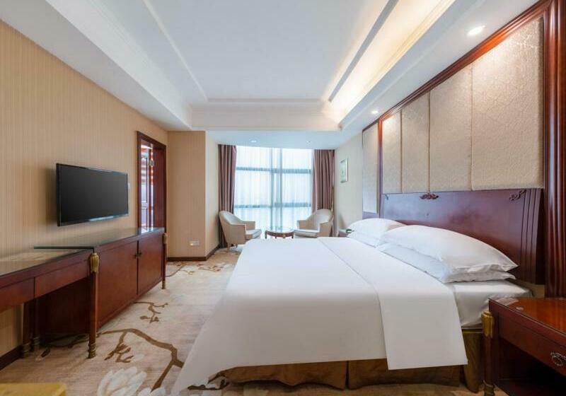 Vienna Hotel Shenzhen Songgang Shajiang Road