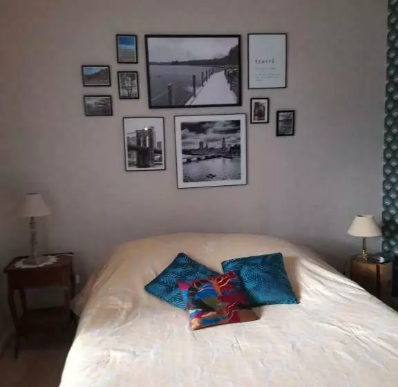 Aamiaismajoitus (B&B) Aux Glycines