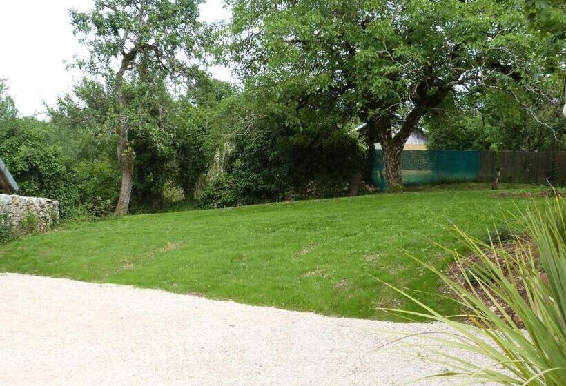 مبيت وإفطار Chambres D Hotes Le Plassalou