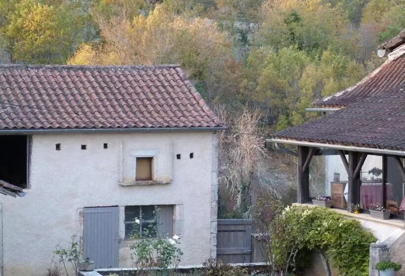 Aamiaismajoitus (B&B) Chambres D Hotes Le Plassalou