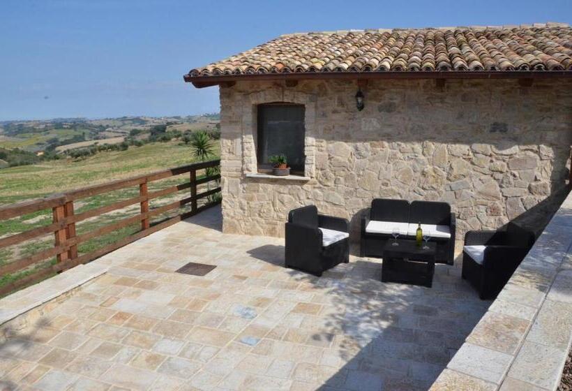 בית מלון כפרי Agriturismo Fontefredda