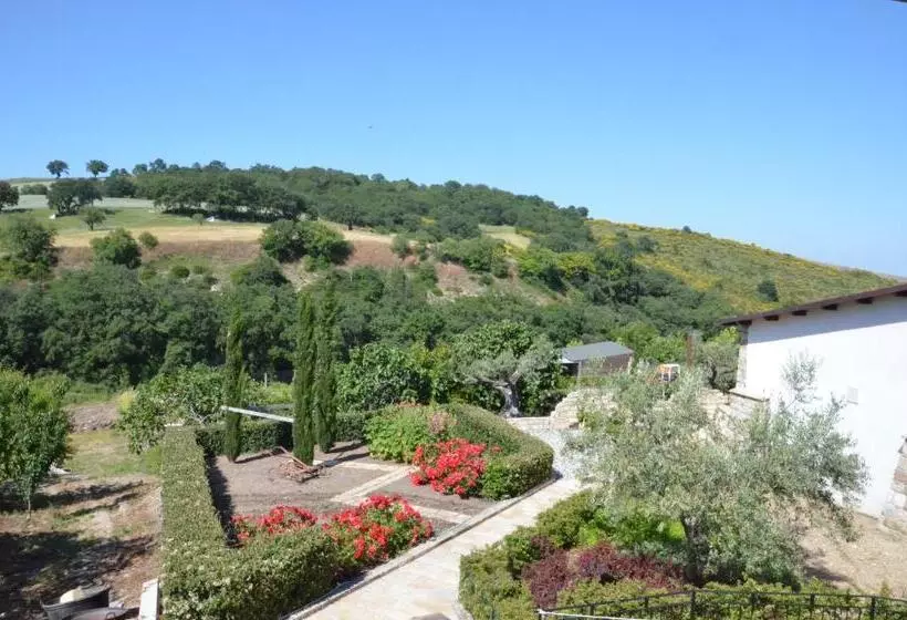 ホテル Agriturismo Fontefredda