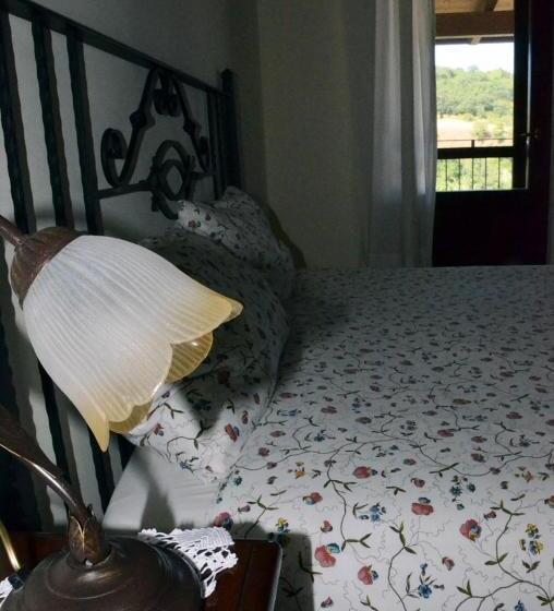 בית מלון כפרי Agriturismo Fontefredda