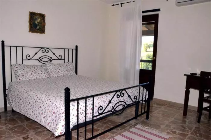 ホテル Agriturismo Fontefredda