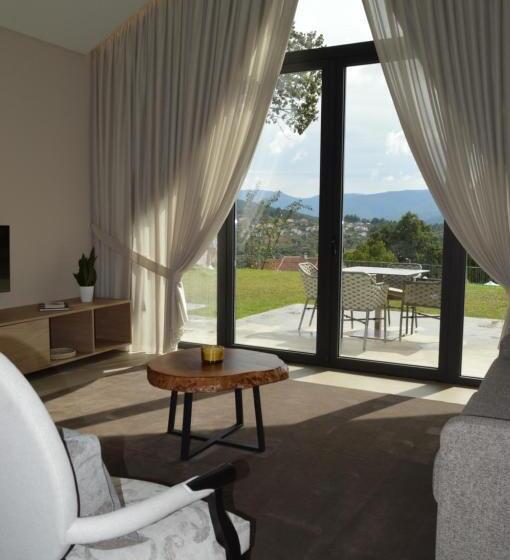 هتل Casa Do Soutinho