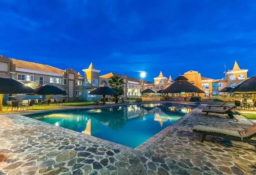 هتل Majestic Five