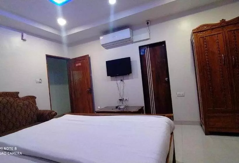Hotelli Shalimar Executive, Uran Islampur