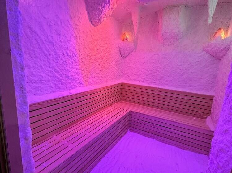 Side Golden Rock Hotel&spa