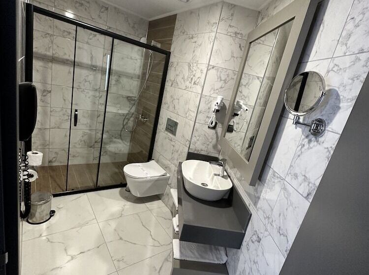 Side Golden Rock Hotel&spa