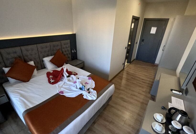 Side Golden Rock Hotel&spa