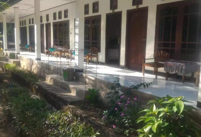 Majatalo Bintang Wisata Riung