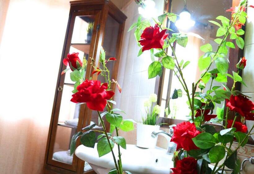 膳宿费 Charming Gea