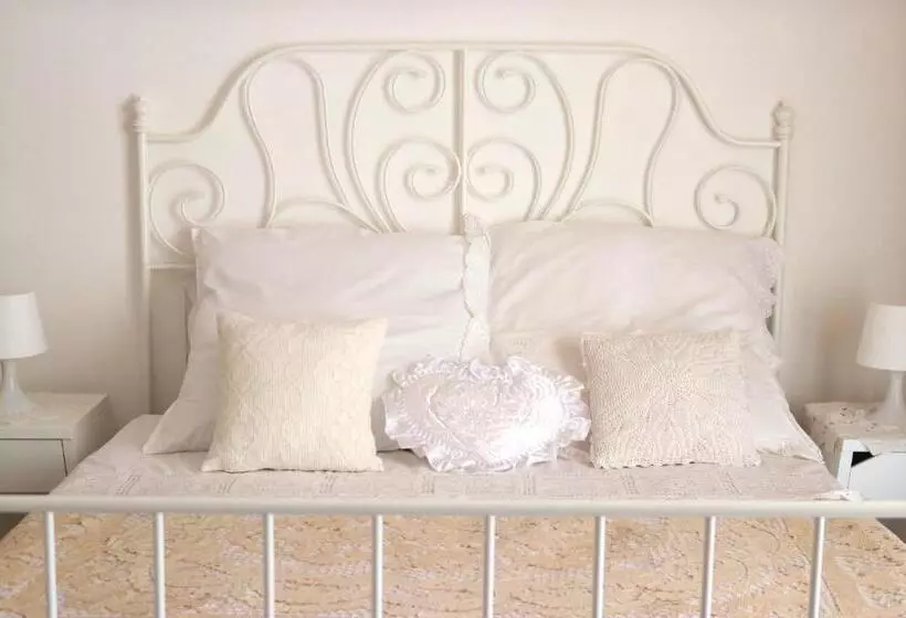 Majatalo Charming Gea