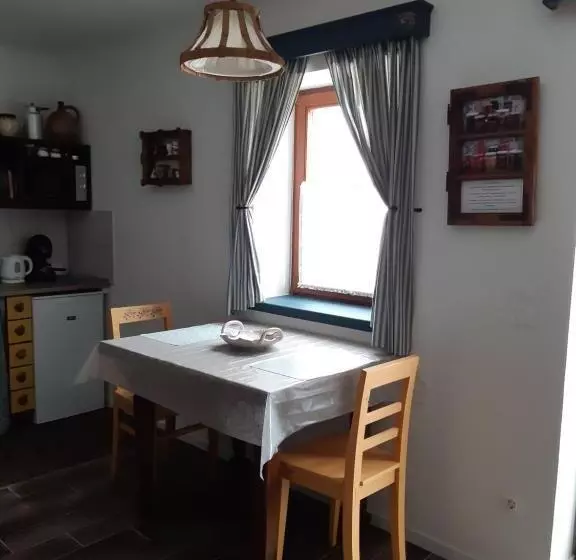 Majatalo Kiskemence Vendégház Szatta