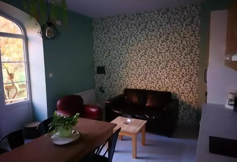 ペンション Le Jardin Des écureuils