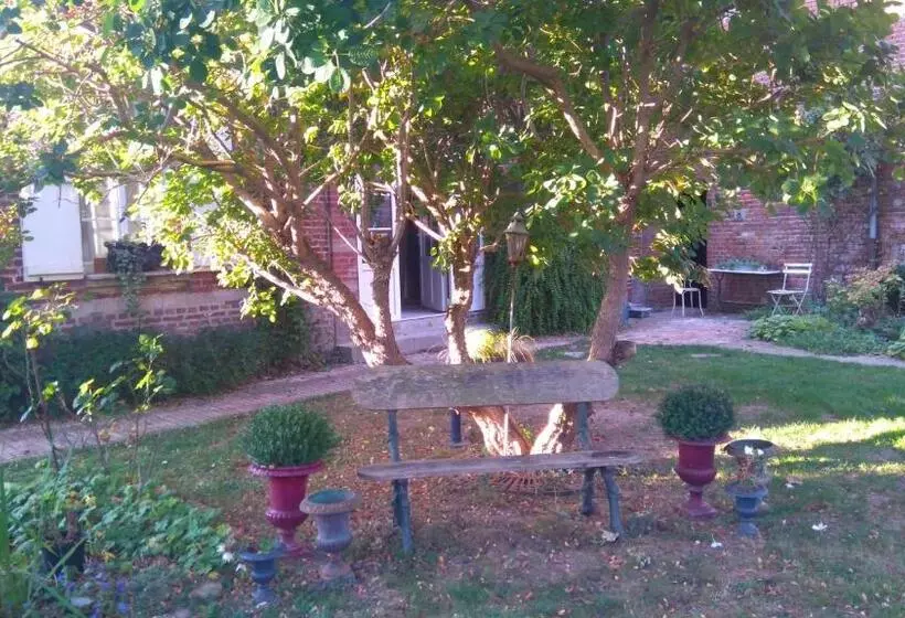 ペンション Le Jardin Des écureuils