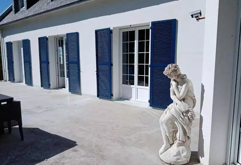 Majatalo Le Rocher Du Samoyède