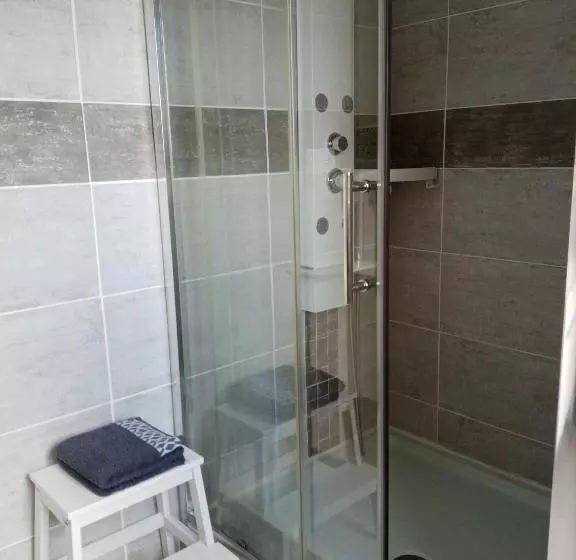 Majatalo Le Rocher Du Samoyède