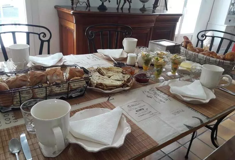 Majatalo Le Rocher Du Samoyède