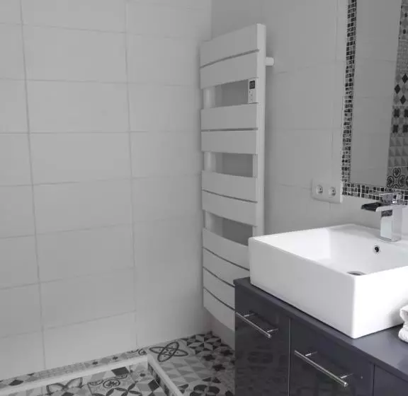 Majatalo Le Rocher Du Samoyède