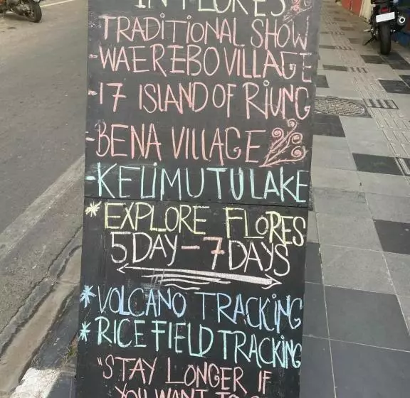 Majatalo Mahoni Guest House