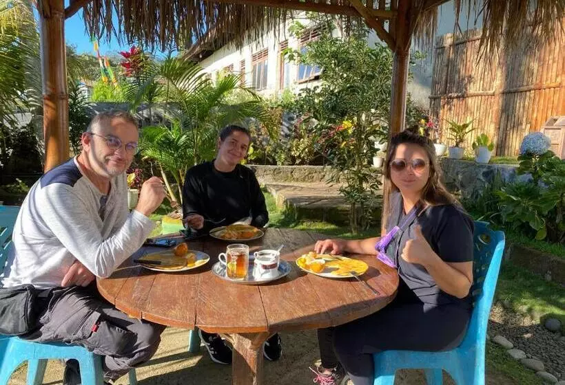 Majatalo Mahoni Guest House