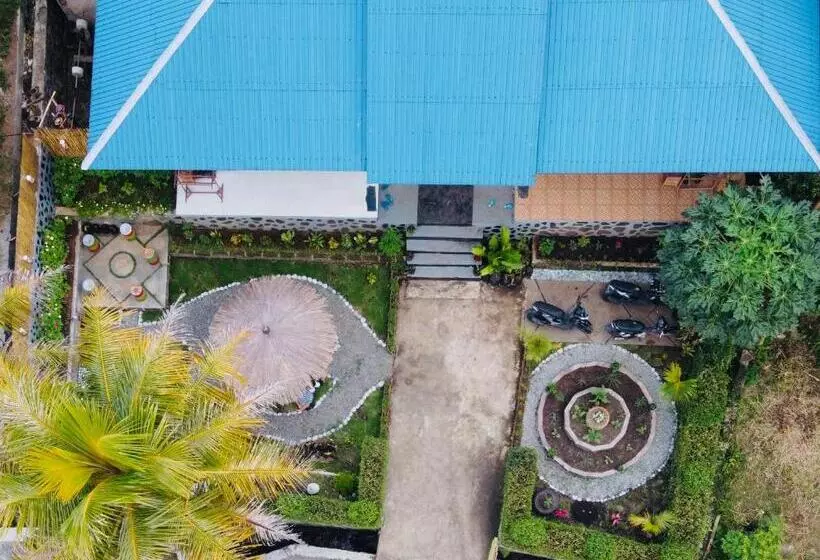 Majatalo Mahoni Guest House