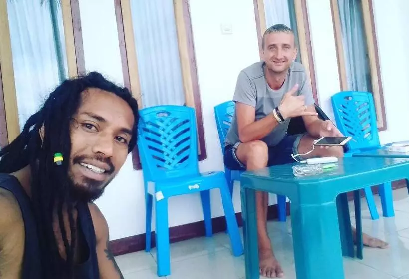 Majatalo Mahoni Guest House