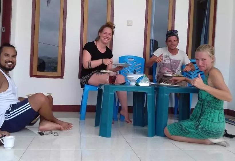 Majatalo Mahoni Guest House