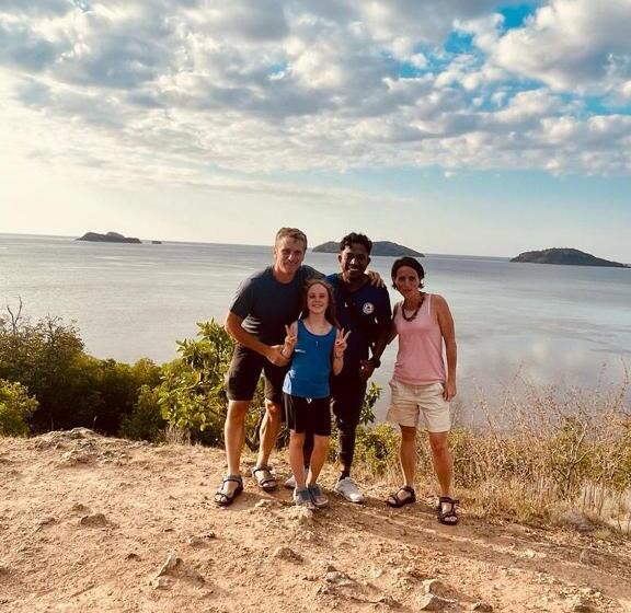 פנסיון Mahoni Guest House