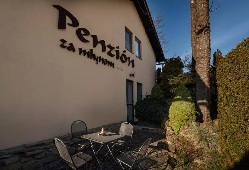 Majatalo Penzion Za Mlynom