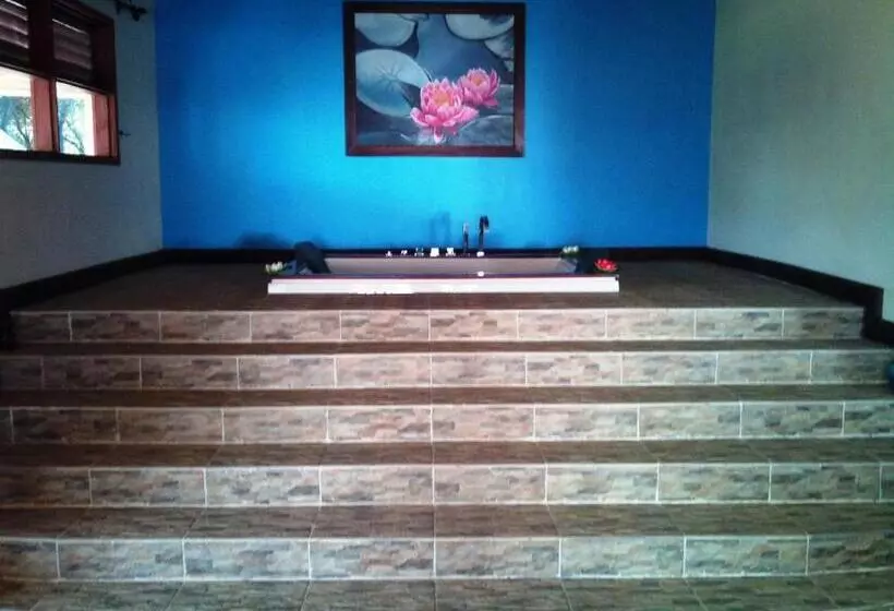 リゾートホテル Serenity On The Lake