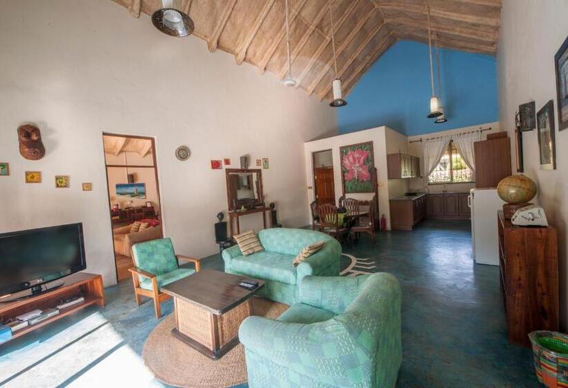 リゾートホテル Serenity On The Lake