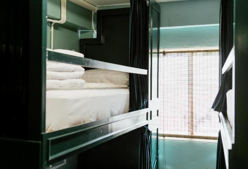 Общежитие Eden Hotel Bangsean