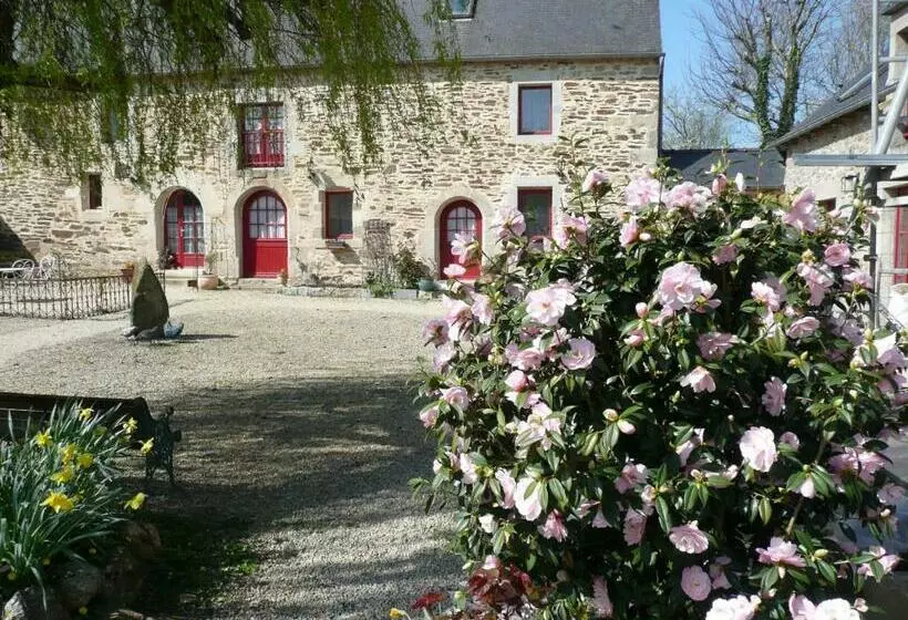 B&b Dinan La Priquetais