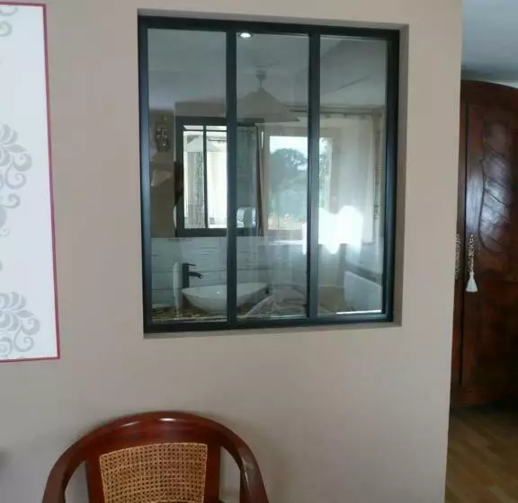 B&b Dinan La Priquetais