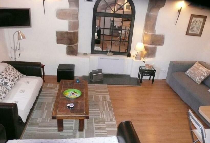 B&b Dinan La Priquetais