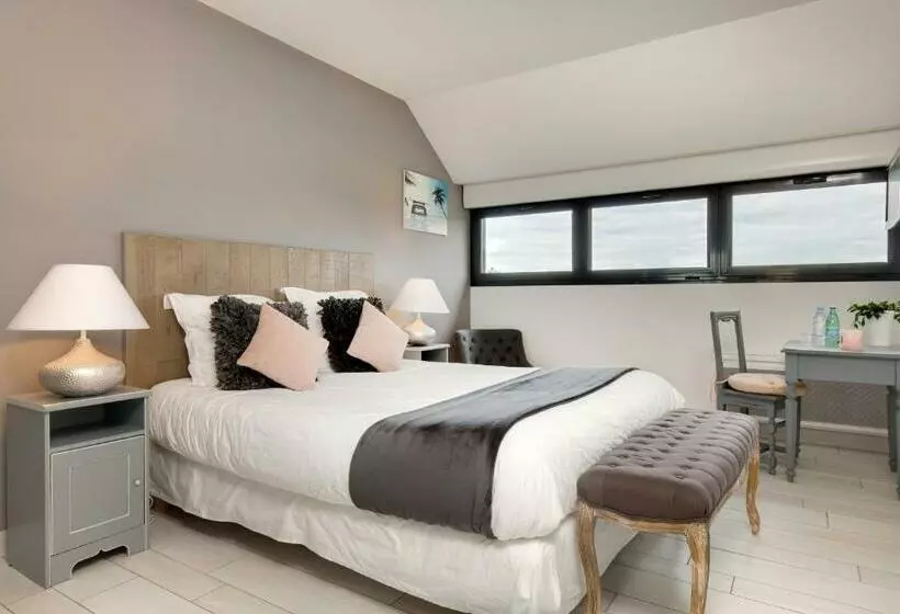 Aamiaismajoitus (B&B) Aux Chambres D à Coté