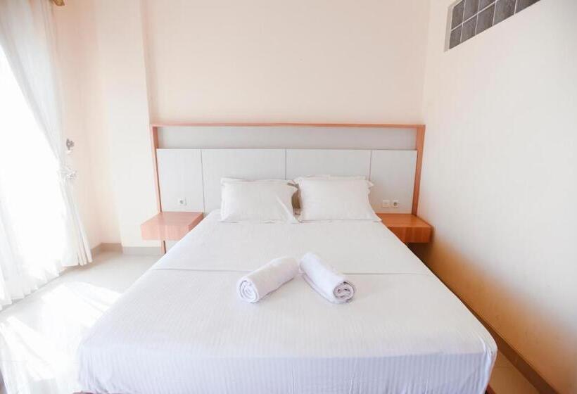 Chrysant Hotel & Resort