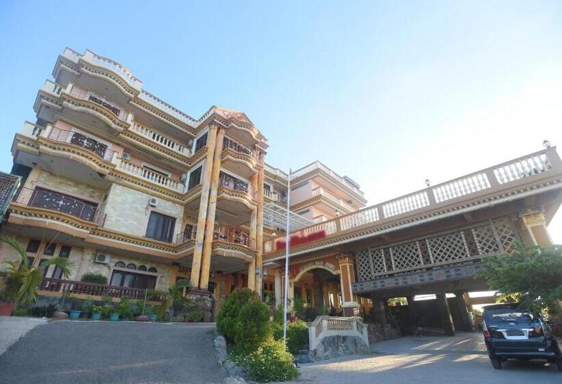 Chrysant Hotel & Resort