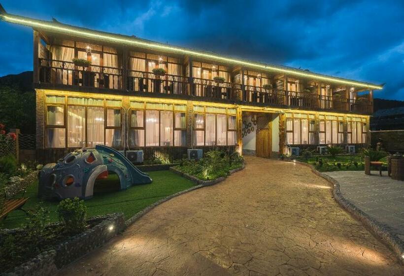 Floral Hotel Luguhu Chujian Xiaoyin