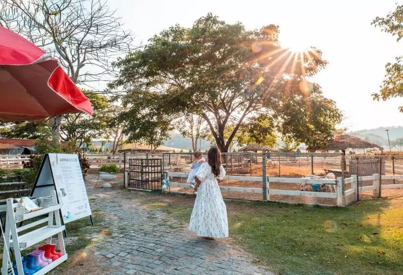 Hotelli Bergh Apton Khao Yai