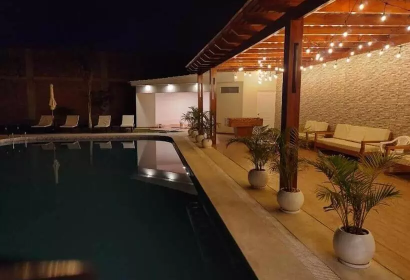 Hotelli Bungalow Jatun Mama